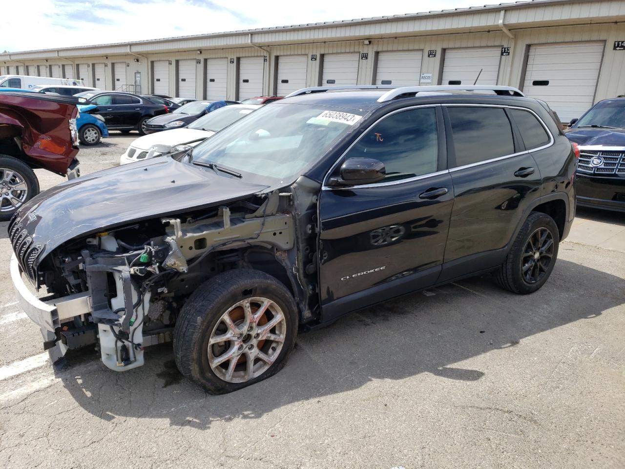 Изображение 1 2015 JEEP CHEROKEE LATITUDE 2015 с VIN 1C4PJLCB8FW695487
