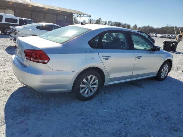 Obraz 3 z 2015 VOLKSWAGEN PASSAT S 2015 z VIN 1VWAT7A30FC011081