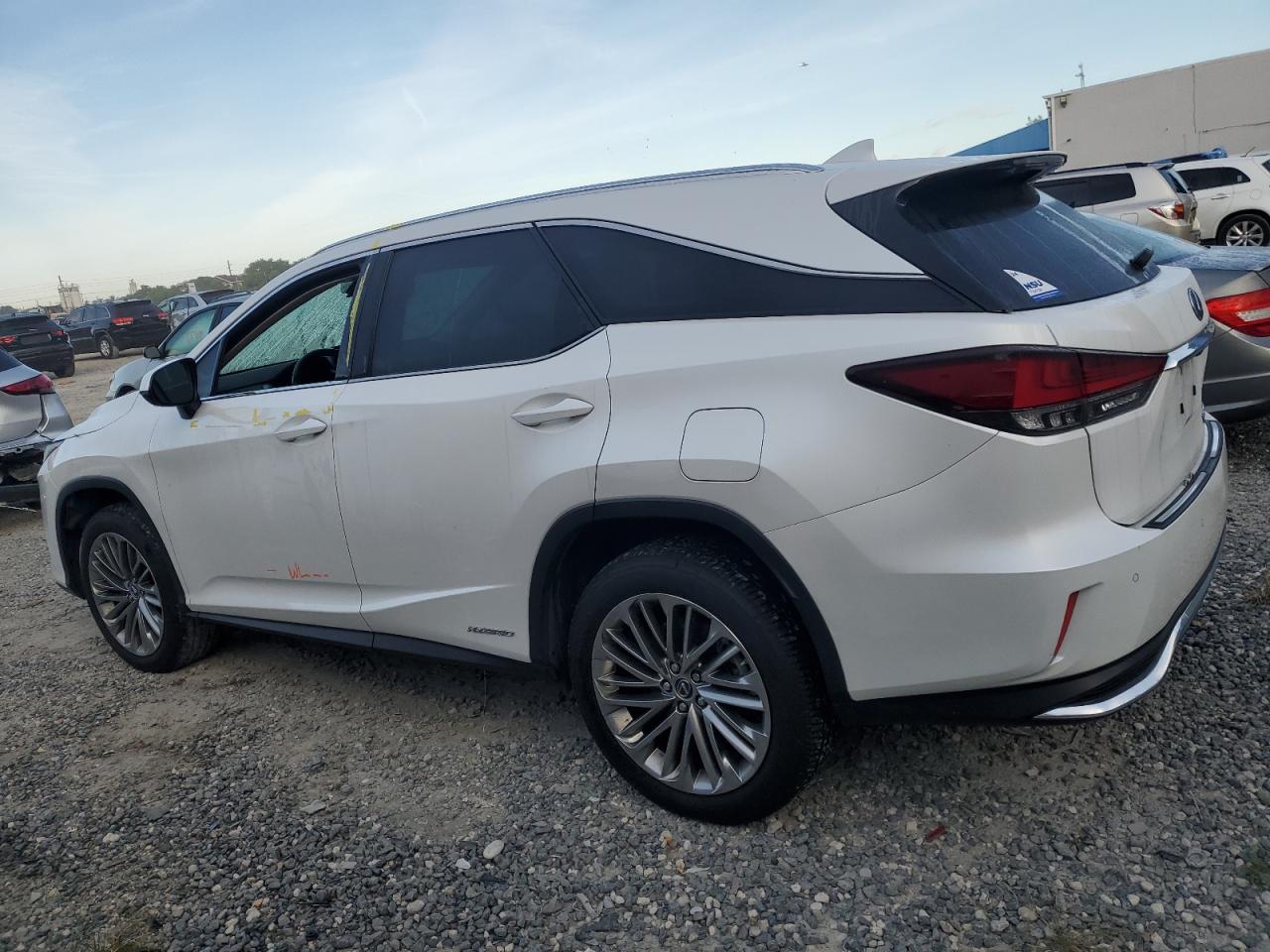 Изображение 2 2022 LEXUS RX 450H L LUXURY 2022 с VIN JTJJGKFA6N2029068