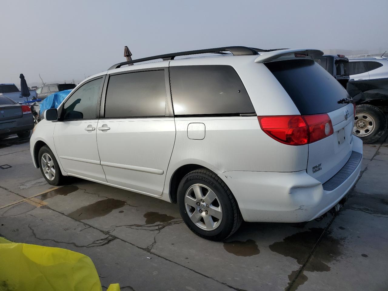 Изображение 2 2007 TOYOTA SIENNA XLE 2007 с VIN 5TDZK22C17S033746