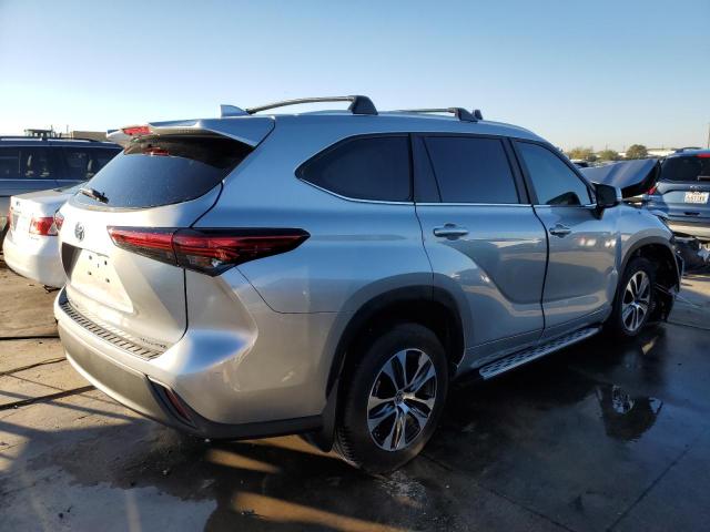 Image 3 of 2023 TOYOTA HIGHLANDER L 2023 with VIN 5TDKDRBH3PS046563