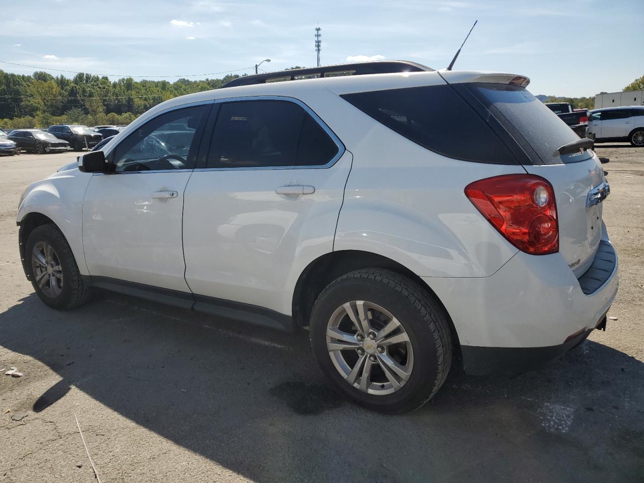 Image 2 of 2011 CHEVROLET EQUINOX LT 2011 with VIN 2CNALDEC2B6213415