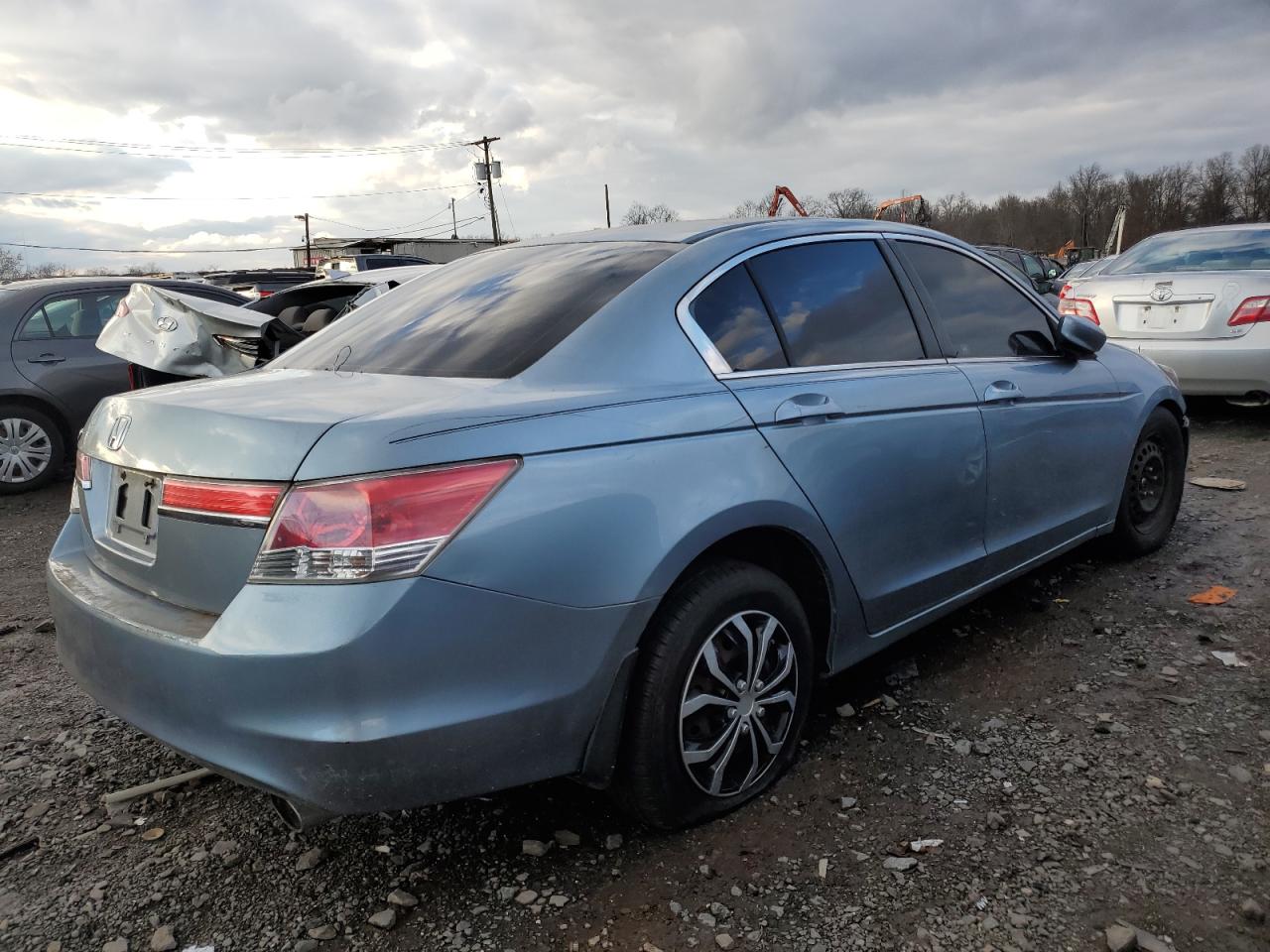 Obraz 3 z 2011 HONDA ACCORD LX 2011 z VIN 1HGCP2F3XBA116441