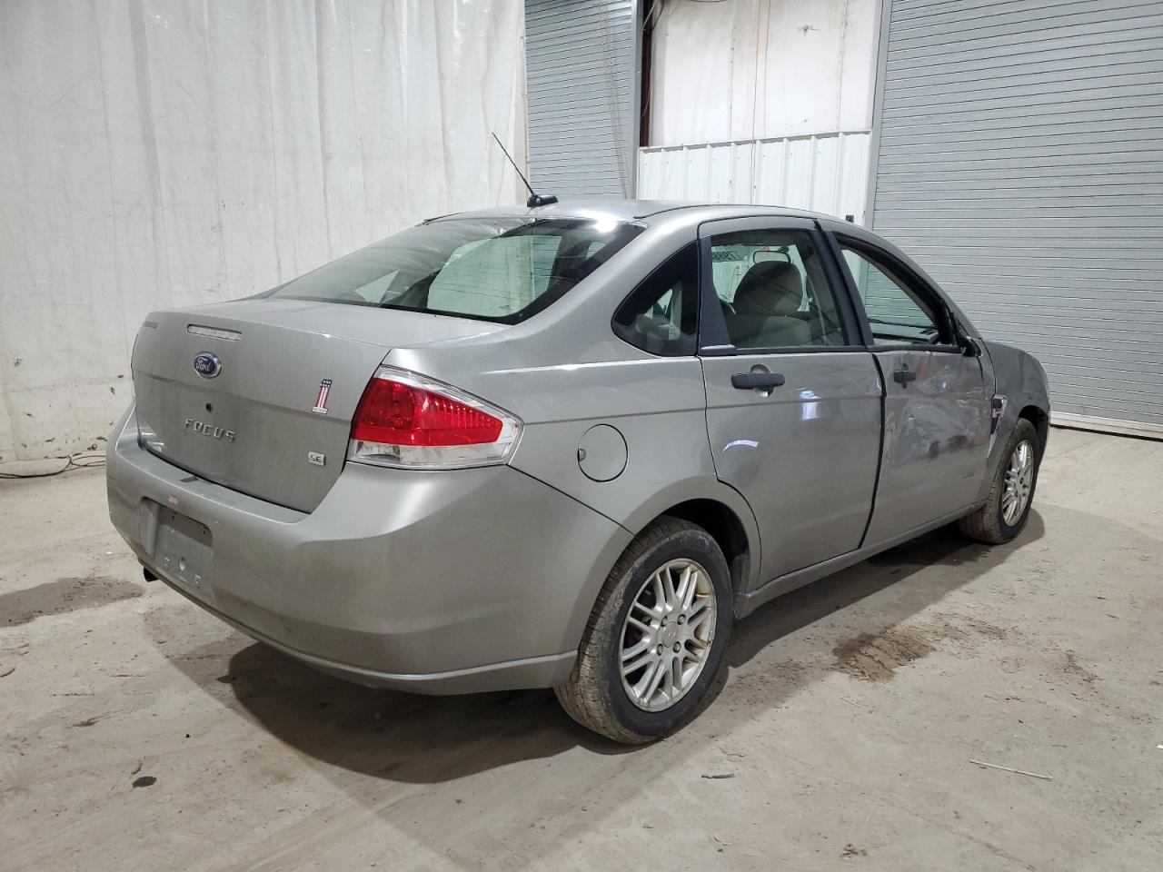 Image 3 of 2008 FORD FOCUS SE 2008 with VIN 1FAHP35N78W113236