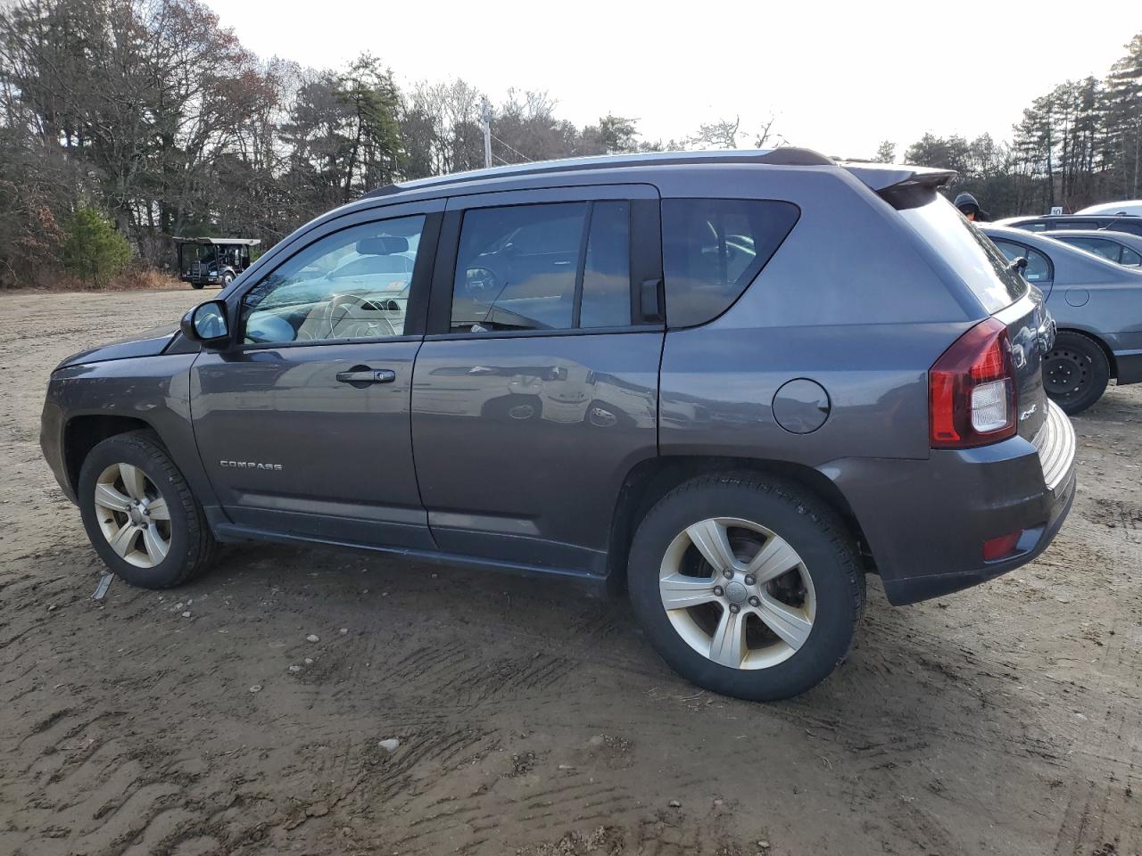 Obraz 2 z 2015 JEEP COMPASS LATITUDE 2015 z VIN 1C4NJDEB4FD177432