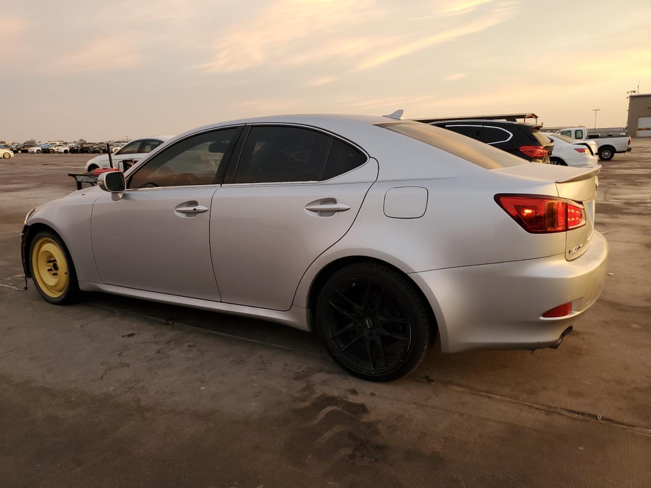 Изображение 2 Lexus Is 250 2009 с VIN JTHBK262095091552