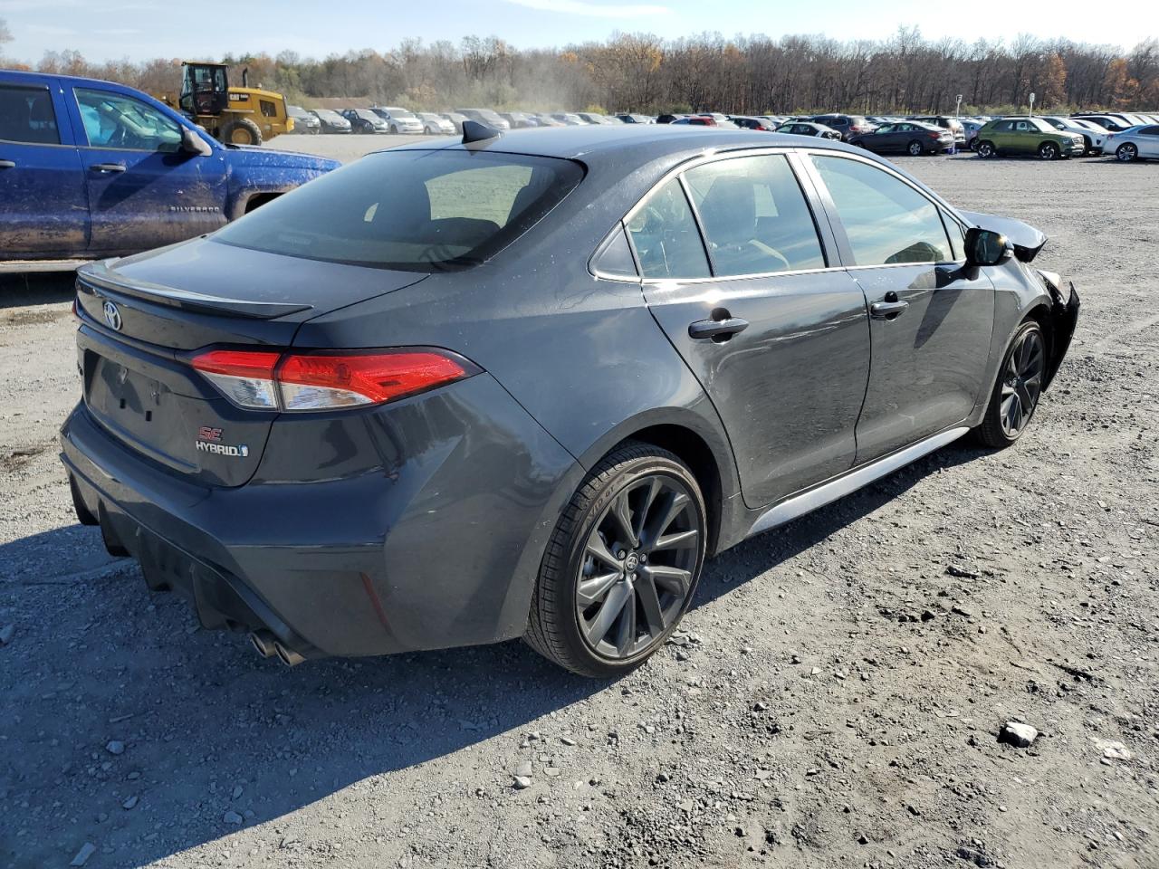Image 3 of 2023 TOYOTA COROLLA LE 2023 with VIN JTDBCMFE9P3020511