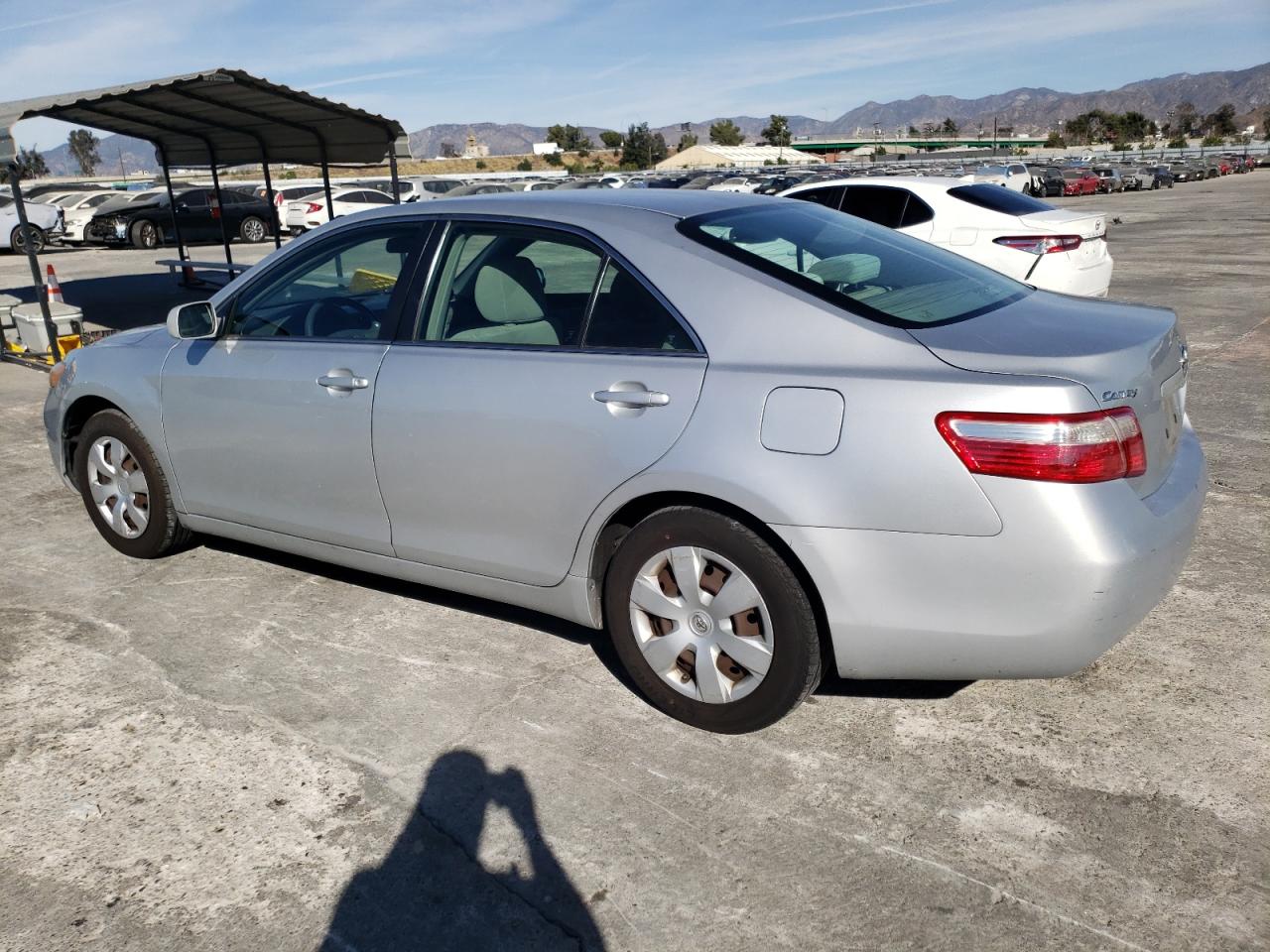 Image 2 of 2007 TOYOTA CAMRY CE 2007 with VIN 4T1BE46K17U152930