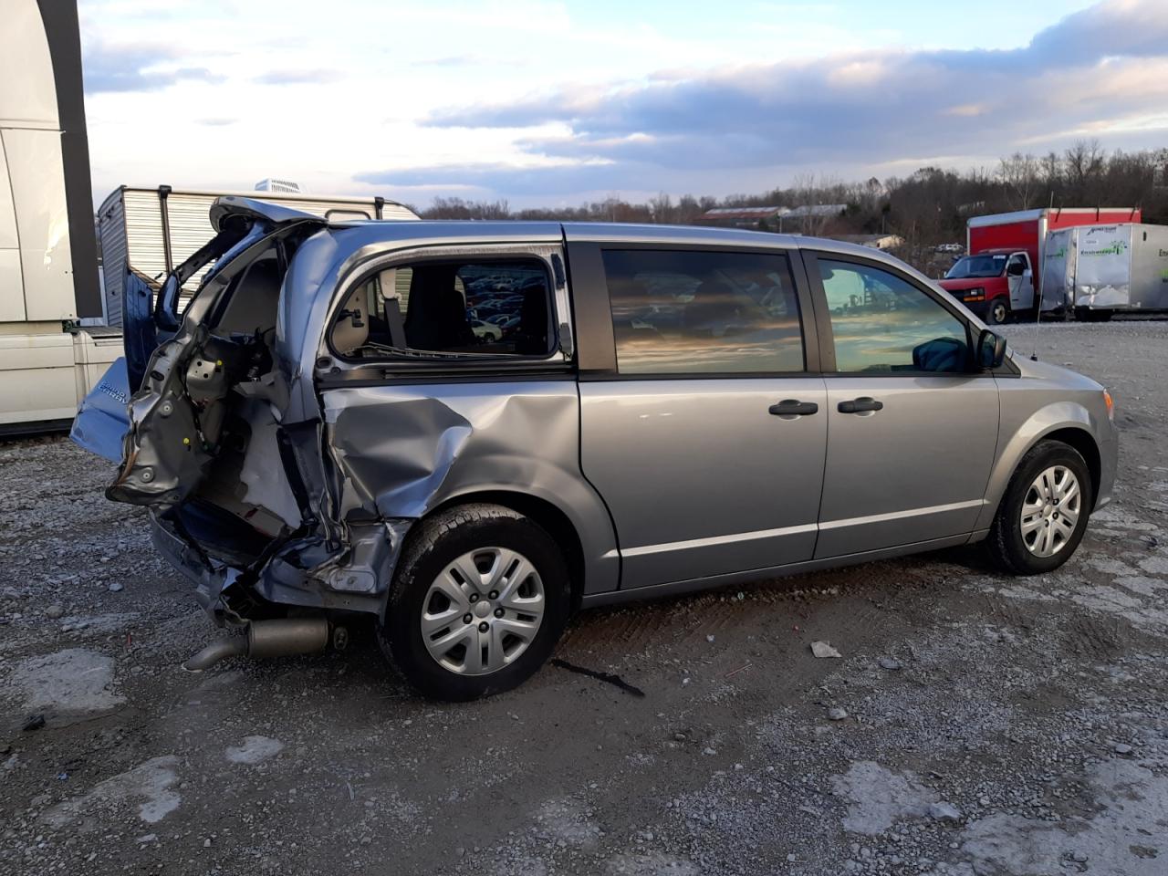 Obraz 3 z 2019 DODGE GRAND CARAVAN SE 2019 z VIN 2C4RDGBG7KR530800