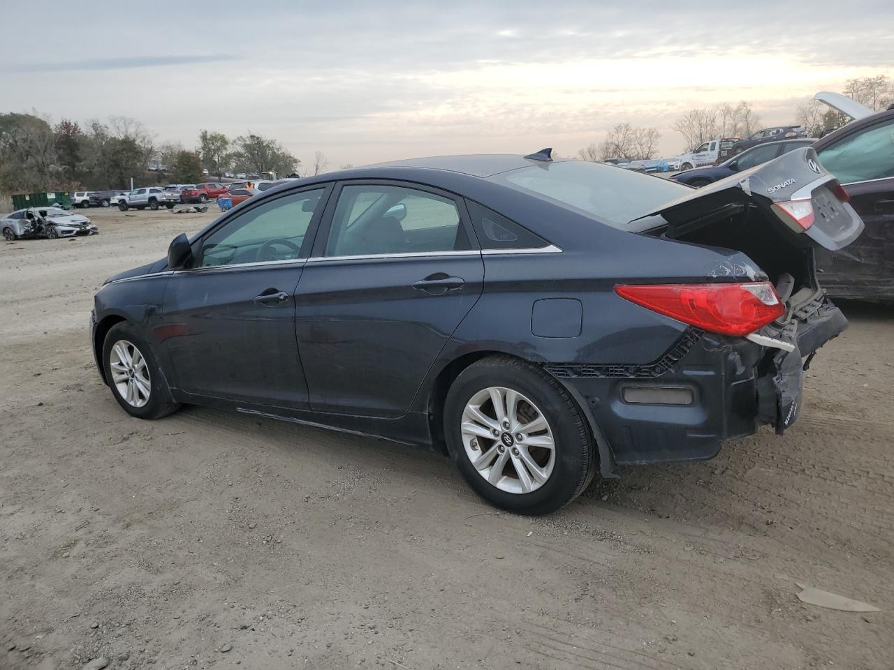 Image 2 of 2013 HYUNDAI SONATA GLS 2013 with VIN 5NPEB4AC4DH720149