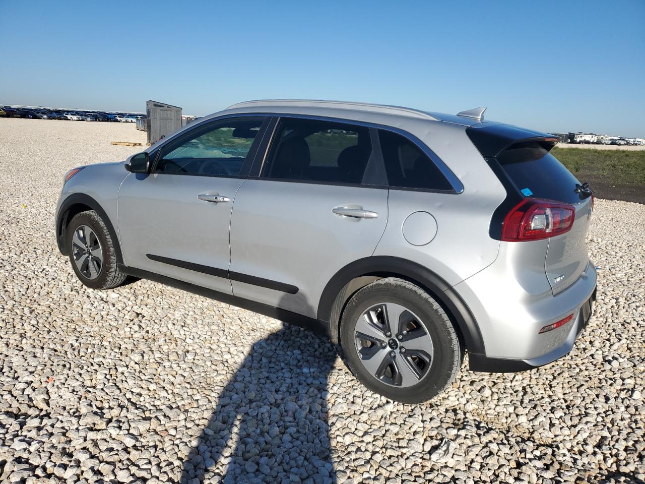 Изображение 2 2019 KIA NIRO FE 2019 с VIN KNDCB3LC4K5250555