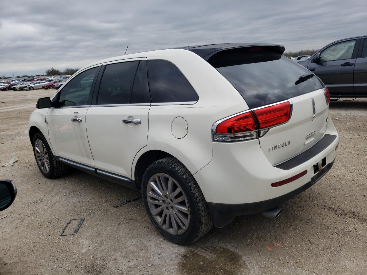 Изображение 2 2012 LINCOLN MKX  2012 с VIN 2LMDJ6JK7CBL00994