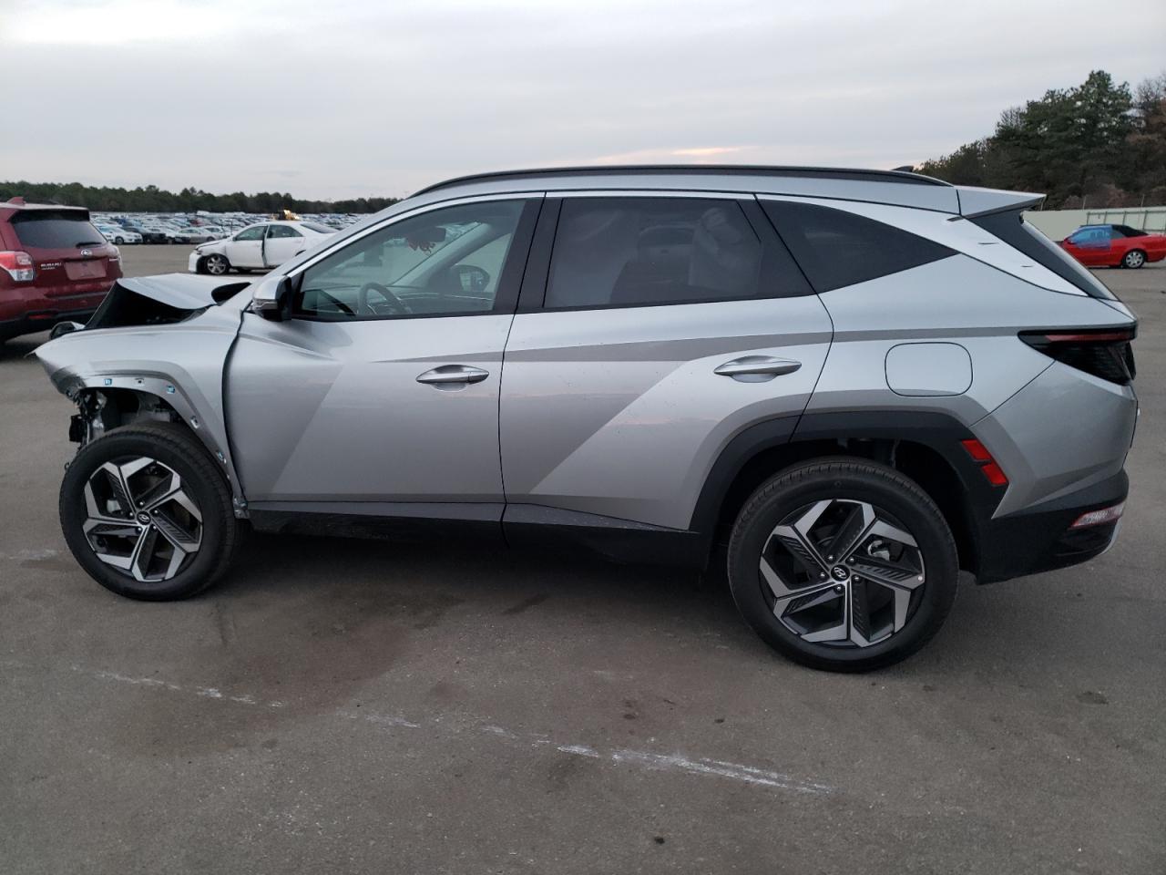 Изображение 2 2024 HYUNDAI TUCSON LIMITED 2024 с VIN 5NMJECDE6RH321776