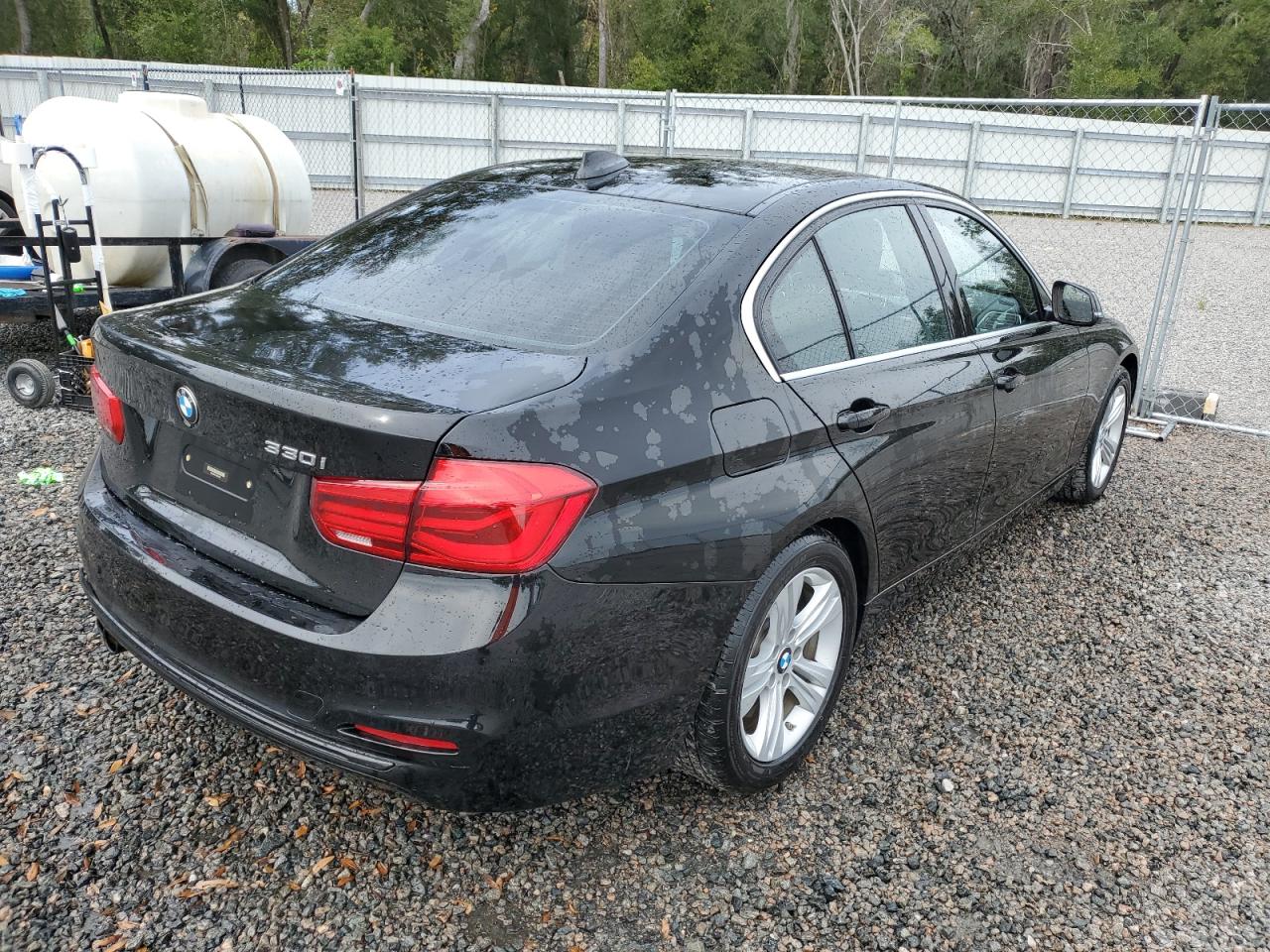 Obraz 3 z 2018 BMW 330 I 2018 z VIN WBA8B9C5XJEE81646