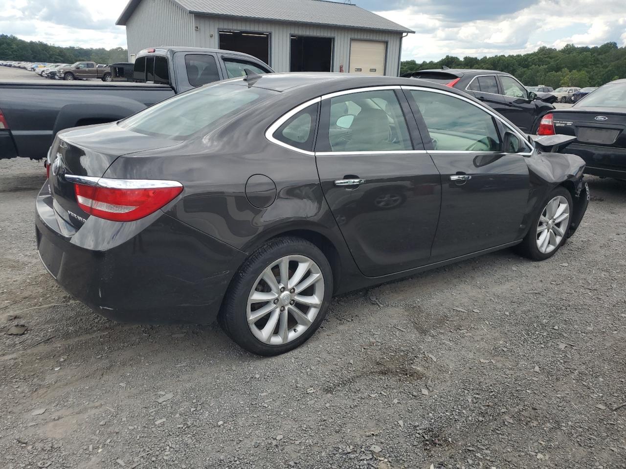 Obraz 3 z 2014 BUICK VERANO  2014 z VIN 1G4PP5SK8E4186453