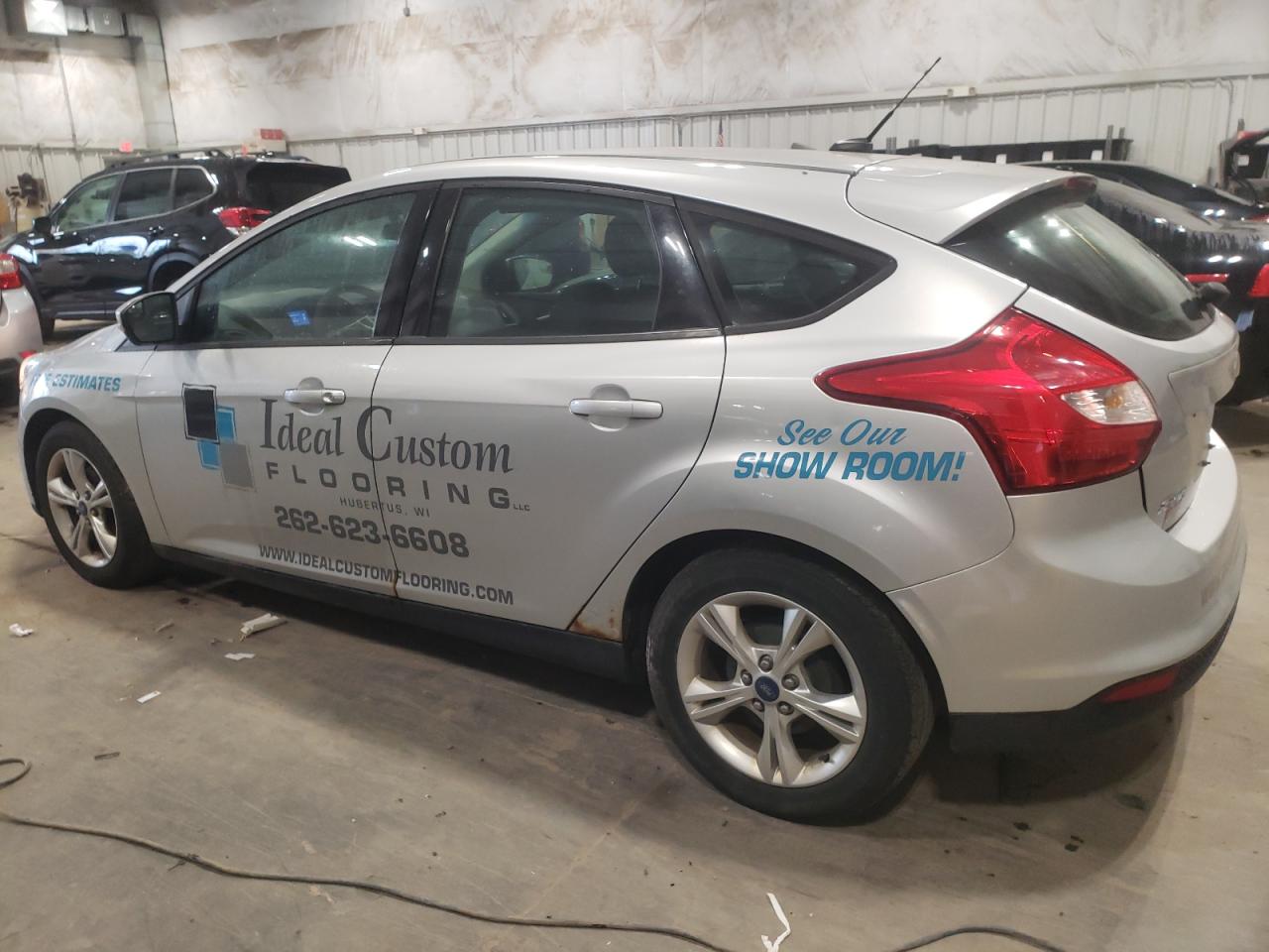Image 2 of 2013 FORD FOCUS SE 2013 with VIN 1FADP3K22DL343867