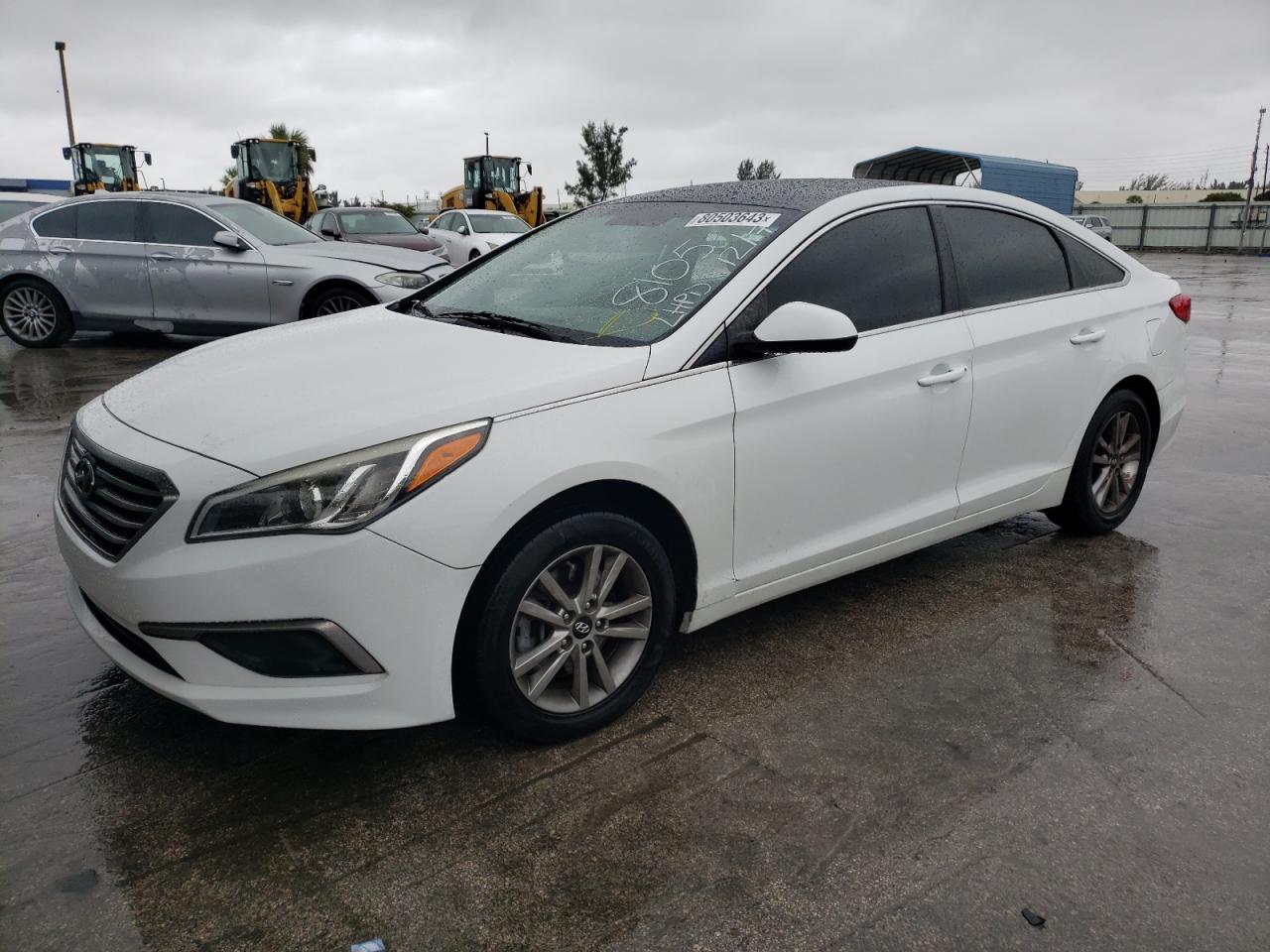 Image 1 of 2017 HYUNDAI SONATA SE 2017 with VIN 5NPE24AF0HH548105