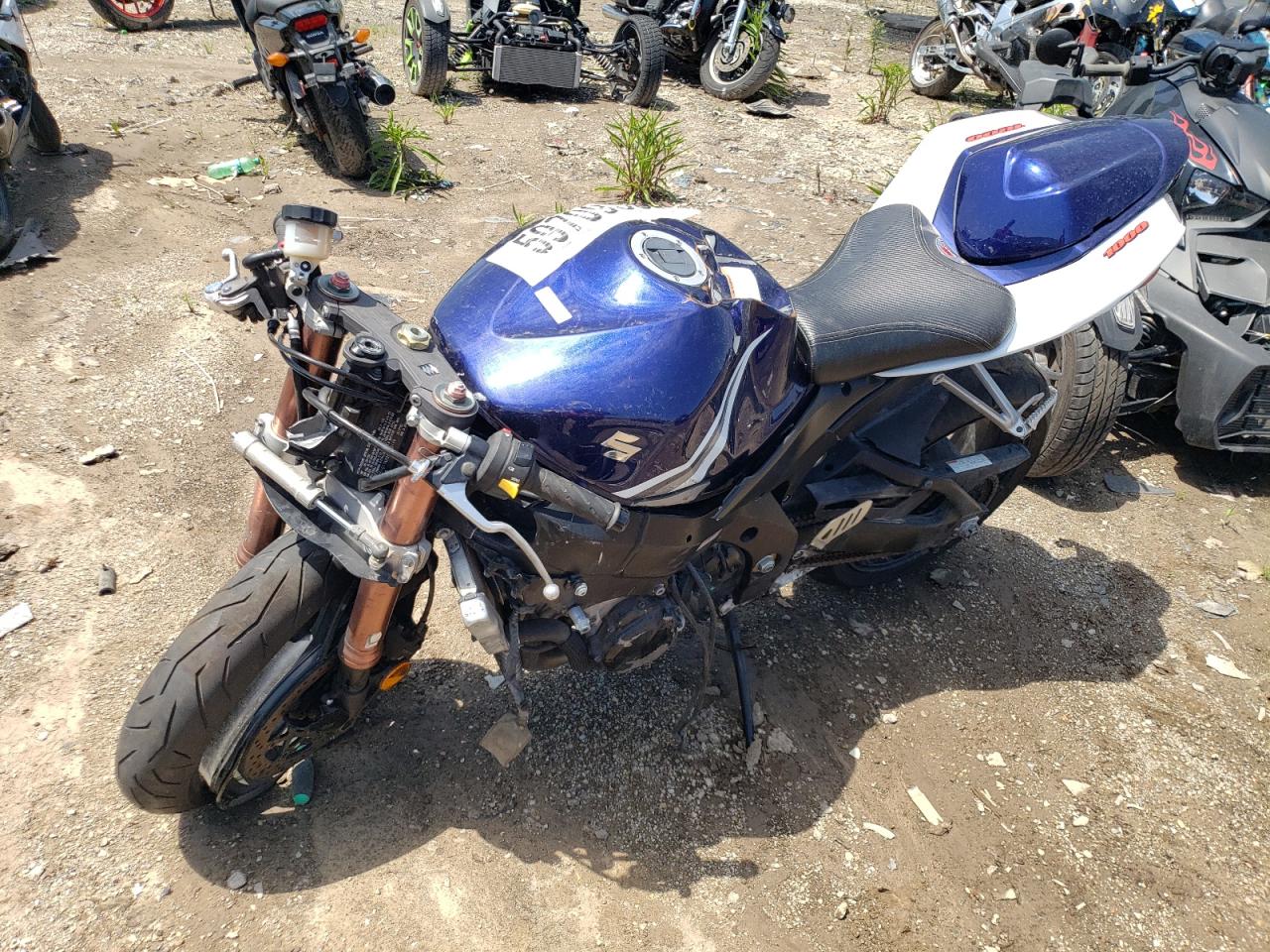Изображение 2 2005 SUZUKI GSX-R1000  2005 с VIN JS1GT76A052109109