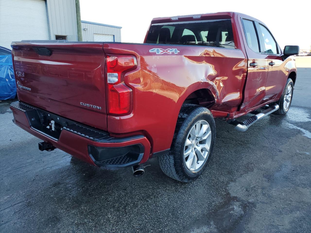 Изображение 3 2020 CHEVROLET SILVERADO K1500 CUSTOM 2020 с VIN 1GCRYBEHXLZ322333