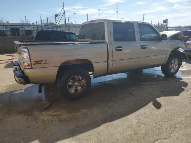 Obraz 3 z 2005 CHEVROLET SILVERADO K1500 2005 z VIN 2GCEK13T851397108