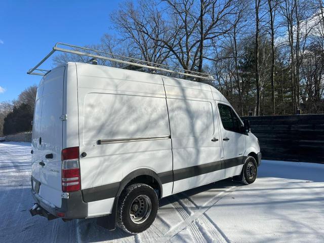 Obraz 3 z 2016 MERCEDES-BENZ SPRINTER 3500 2016 z VIN WD3PF0CD0GP319809