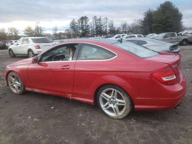 Obraz 2 z 2013 MERCEDES-BENZ C 250 2013 z VIN WDDGJ4HB1DF999682