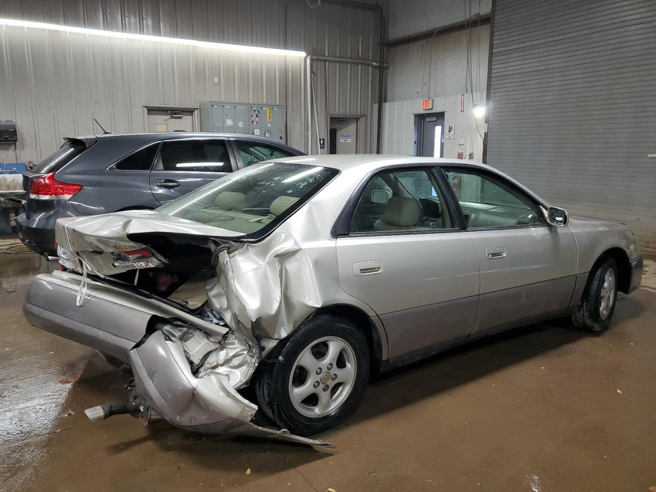 Image 3 of 1997 LEXUS ES 300 1997 with VIN JT8BF22G1V0069637