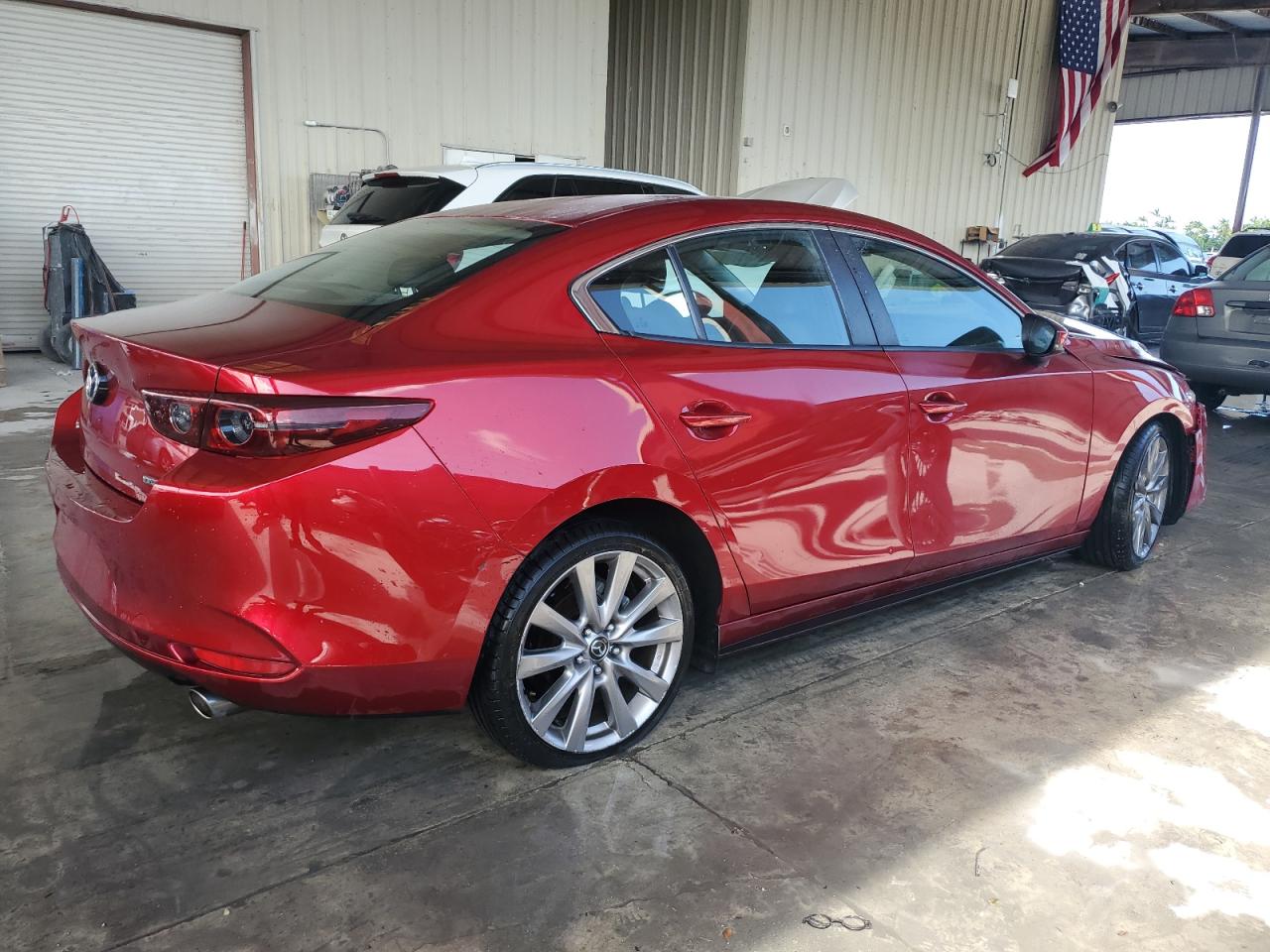 Image 3 of Mazda 3 Select 2019 with VIN 3MZBPAAL4KM108783