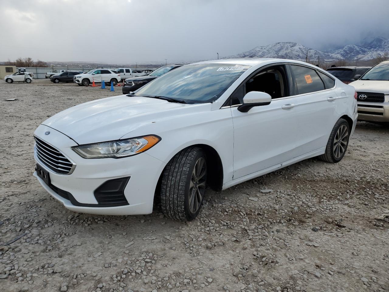 Изображение 1 2019 FORD FUSION SE 2019 с VIN 3FA6P0T99KR265153