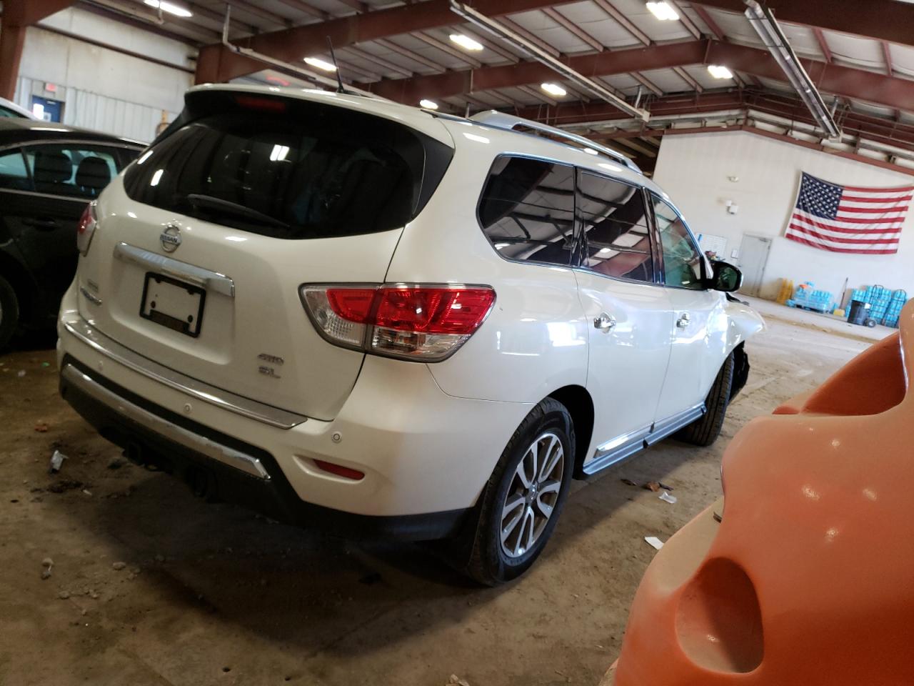 Obraz 3 z 2015 NISSAN PATHFINDER S 2015 z VIN 5N1AR2MM1FC636769