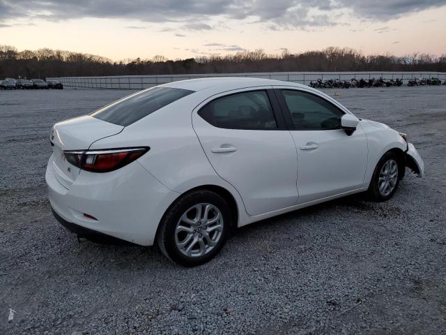 Obraz 3 z 2016 TOYOTA SCION IA  2016 z VIN 3MYDLBZV1GY104761