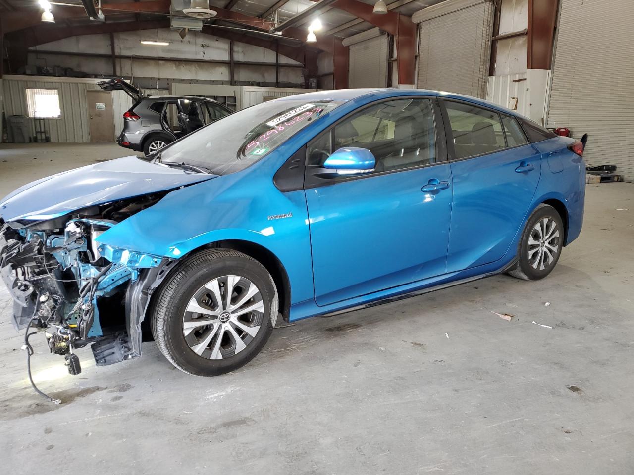 Image 1 of 2022 TOYOTA PRIUS LE 2022 with VIN JTDL9MFU1N3037875