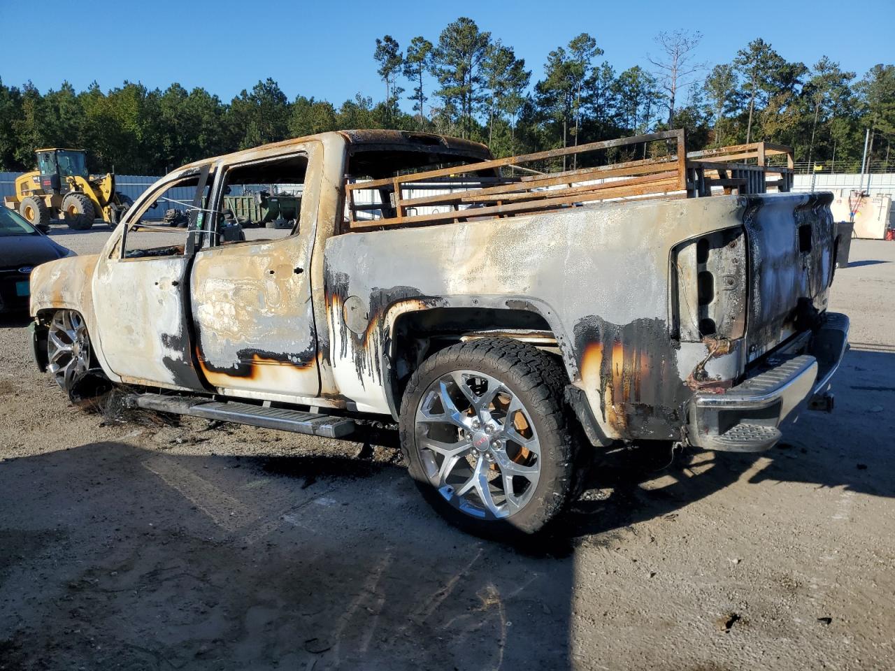 Obraz 2 z 2017 GMC SIERRA K1500 SLE 2017 z VIN 3GTU2MEC1HG170932