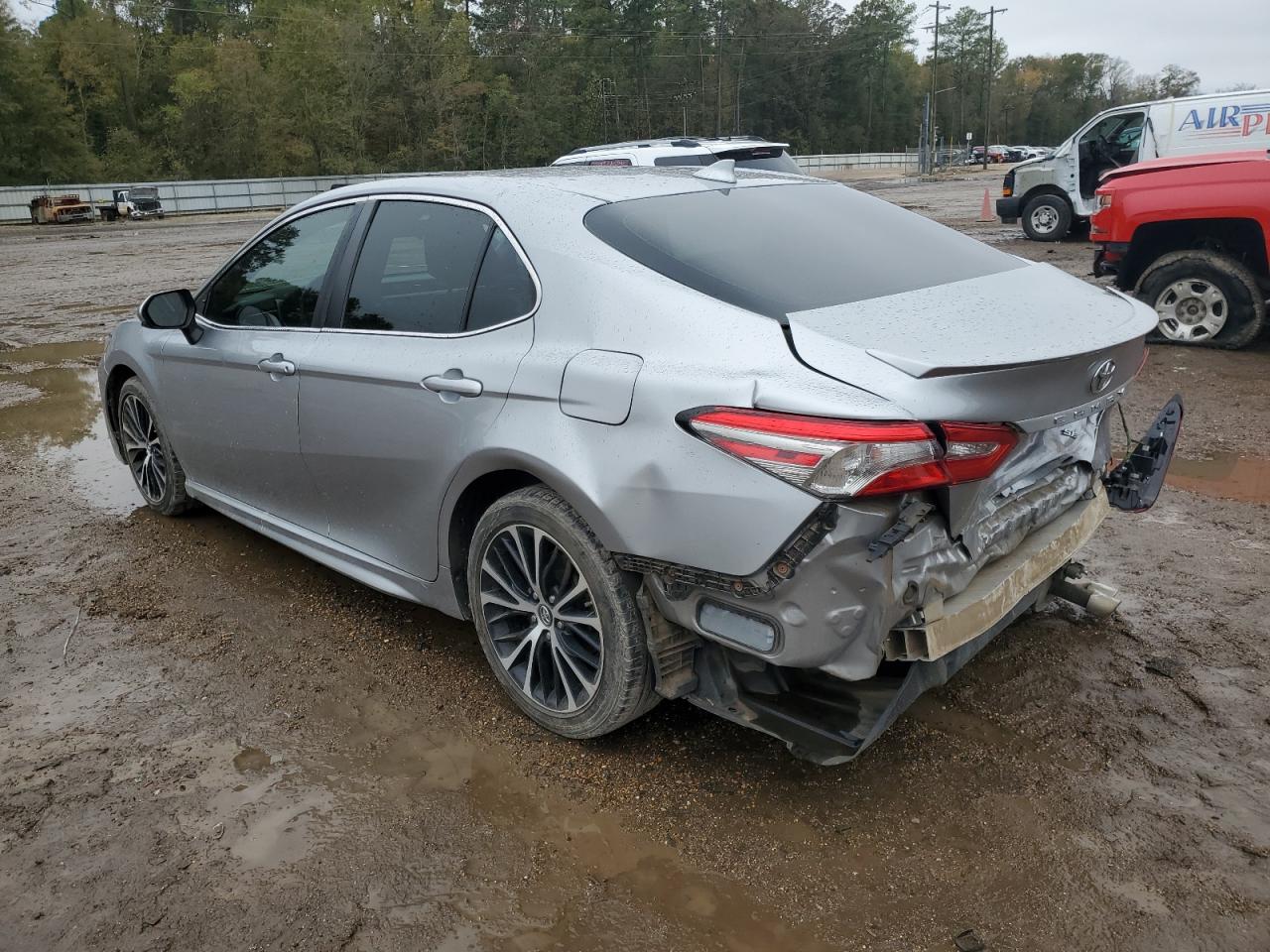 Изображение 2 2019 TOYOTA CAMRY L 2019 с VIN 4T1B11HKXKU722701