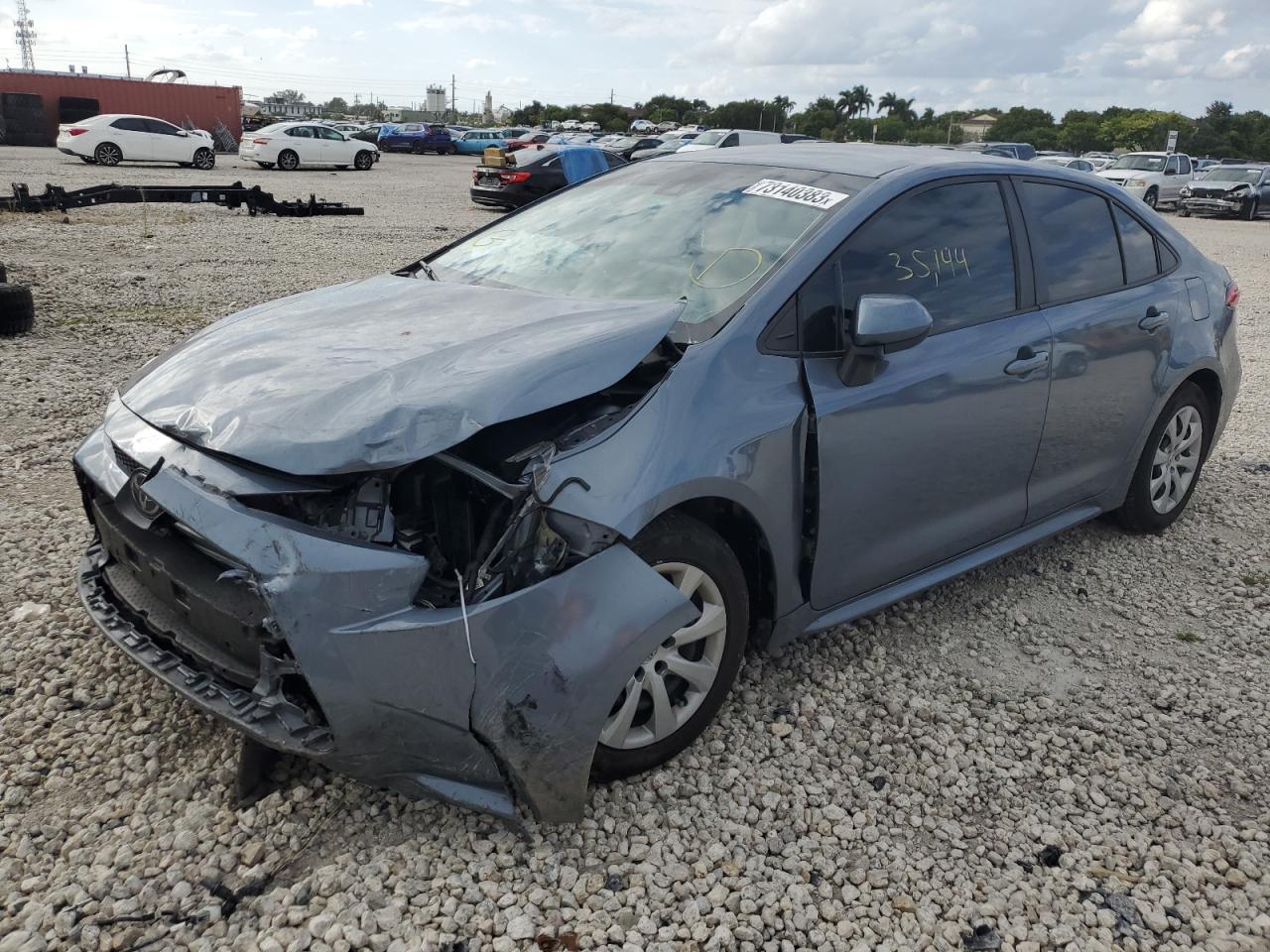 Image 1 of 2021 TOYOTA COROLLA LE 2021 with VIN 5YFEPMAE4MP152930