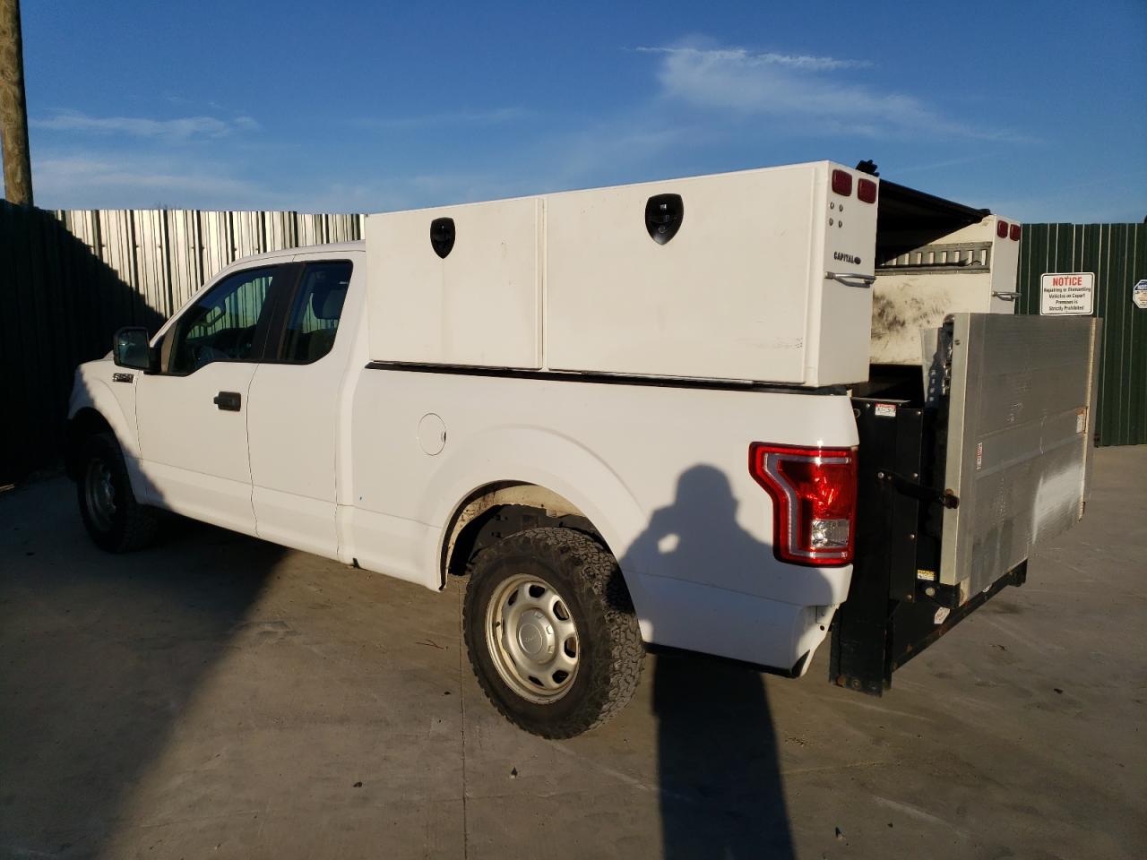 Image 2 of 2017 FORD F150 SUPER CAB 2017 with VIN 1FTEX1CF4HKE53271