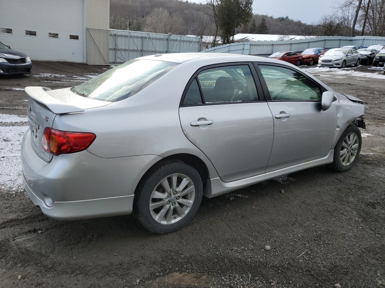 Obraz 3 z 2009 TOYOTA COROLLA BASE 2009 z VIN 2T1BU40E29C144913