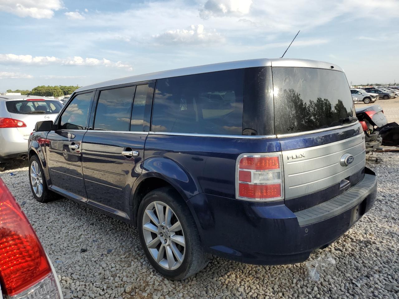 Image 2 of 2011 FORD FLEX LIMITED 2011 with VIN 2FMGK5DC2BBD02428