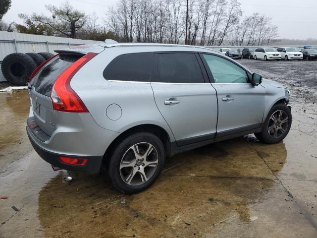Obraz 3 z 2013 VOLVO XC60 T6 2013 z VIN YV4902DZ5D2409291