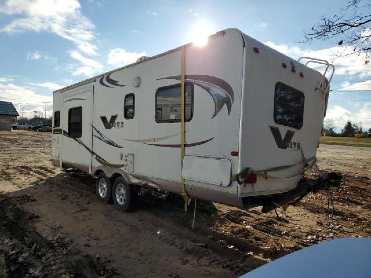 Image 3 of 2010 WILDWOOD FLAGSTAFF 2010 with VIN 4X4TFLB24A1832233