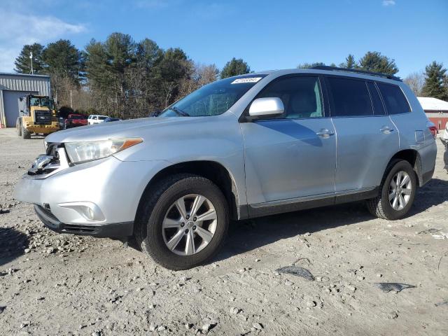 Image 1 of 2012 TOYOTA HIGHLANDER BASE 2012 with VIN 5TDBK3EH1CS099786
