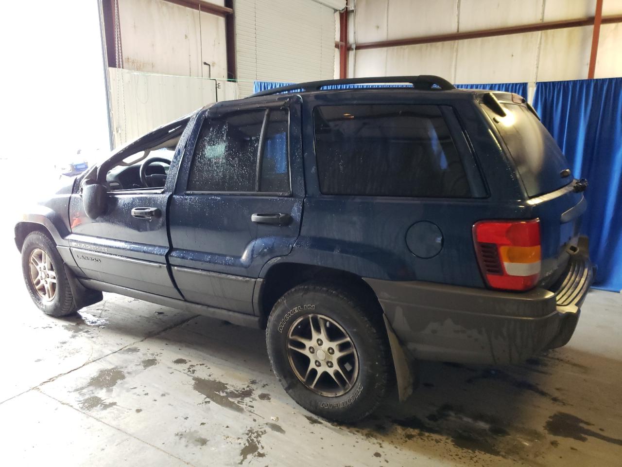 Image 2 of 2002 JEEP GRAND CHEROKEE LAREDO 2002 with VIN 1J4GW48S82C261642