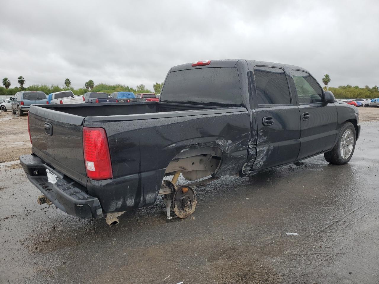Image 3 of 2006 GMC NEW SIERRA C1500 2006 with VIN 2GTEC13V161333282