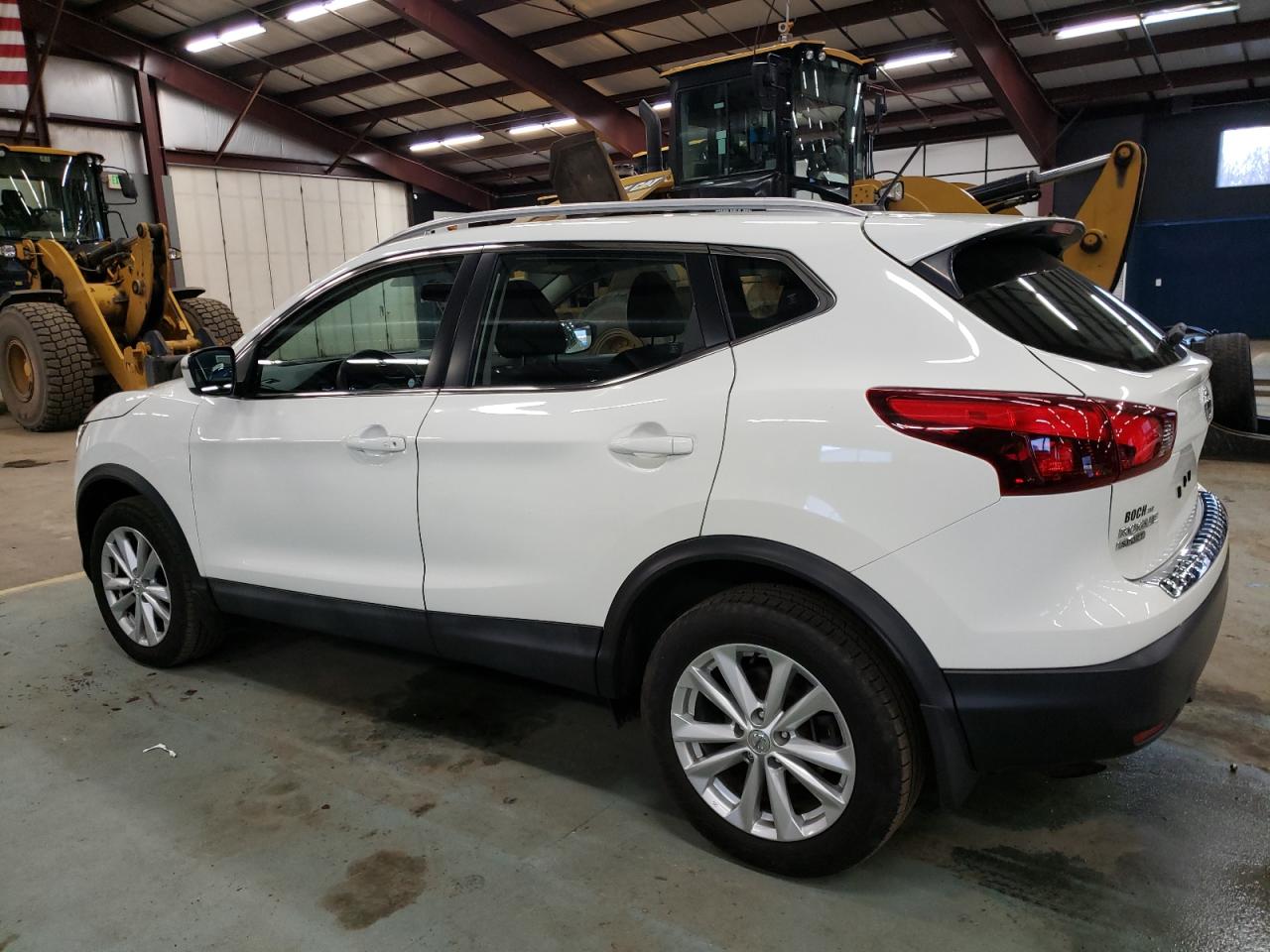 Image 2 of 2017 NISSAN ROGUE SPORT S 2017 with VIN JN1BJ1CR8HW113924