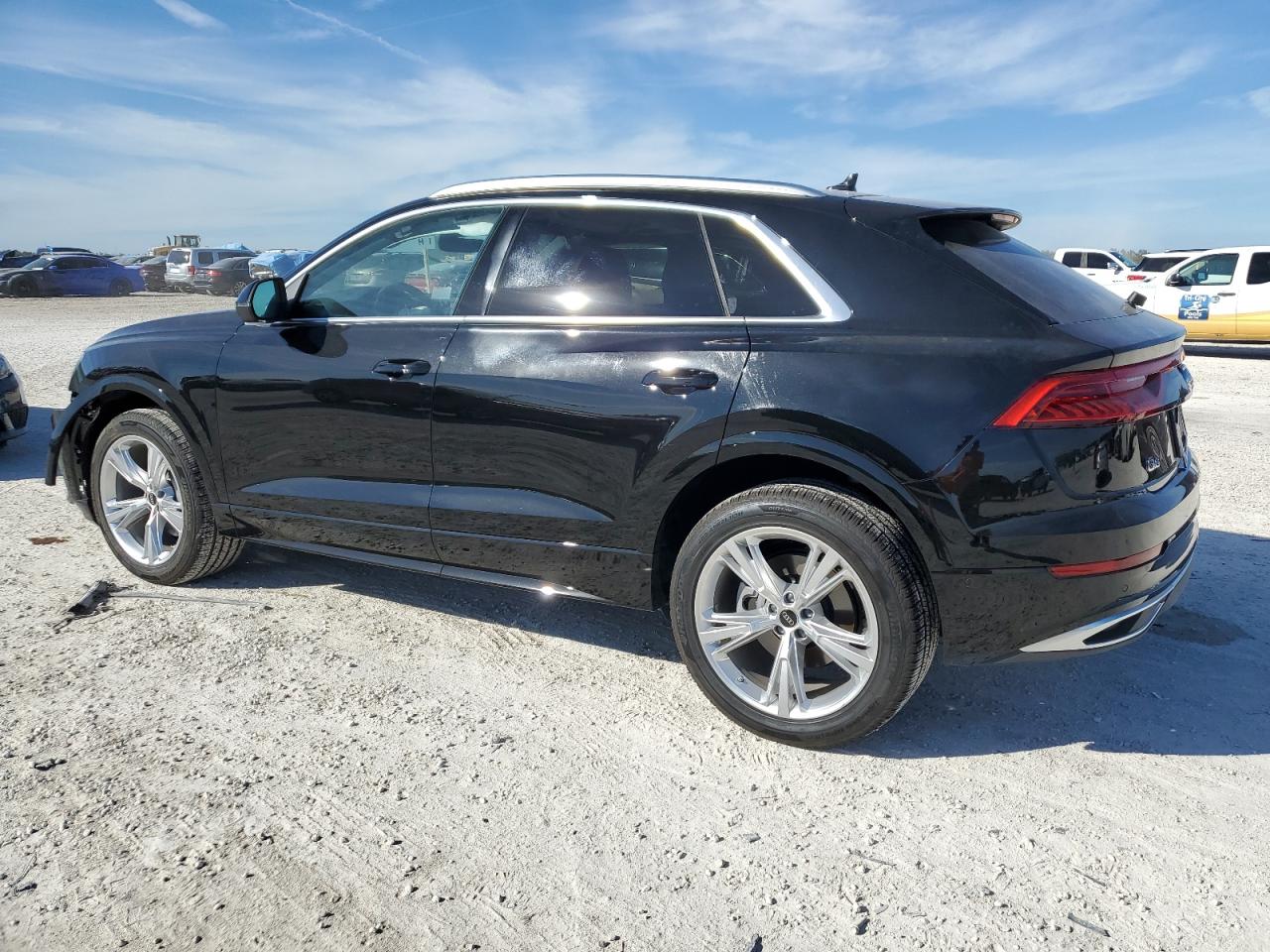 Image 2 of 2023 AUDI Q8 PREMIUM 2023 with VIN WA1AVBF10PD036494