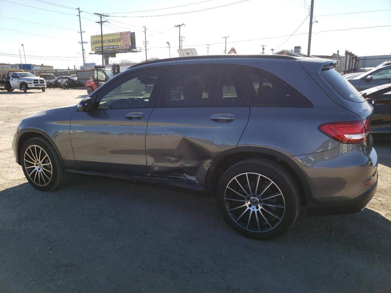 Obraz 2 z 2018 MERCEDES-BENZ GLC 300 2018 z VIN WDC0G4JB7JV076655