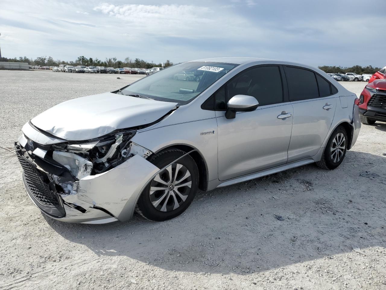 Image 1 of 2020 TOYOTA COROLLA LE 2020 with VIN JTDEBRBE4LJ008632