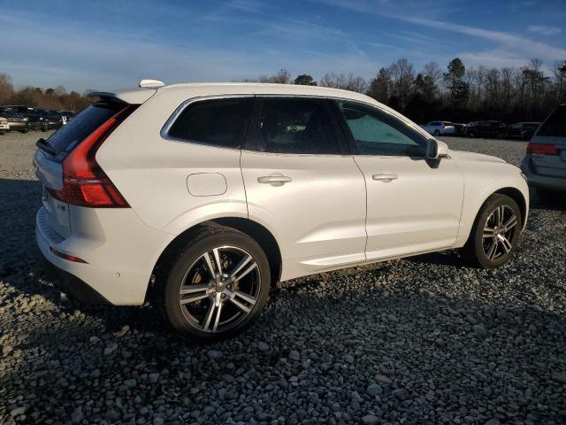 Obraz 3 z 2018 VOLVO XC60 T5 MOMENTUM 2018 z VIN YV4102RK5J1035839