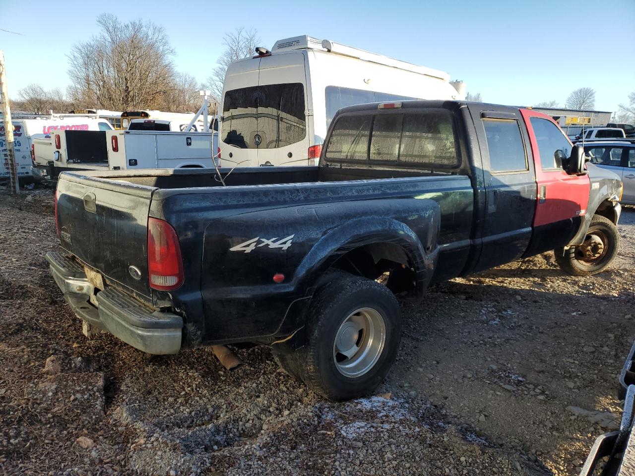 Obraz 3 z 2000 FORD F350 SUPER DUTY 2000 z VIN 1FTWW33F5YEE36366