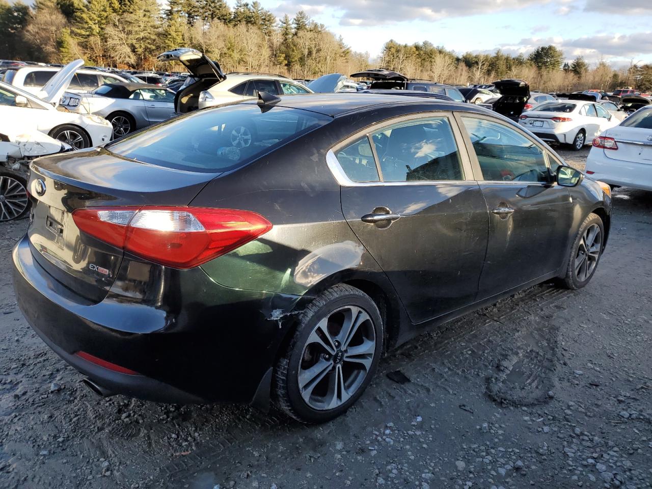 Image 3 of 2014 KIA FORTE EX 2014 with VIN KNAFZ4A88E5163563
